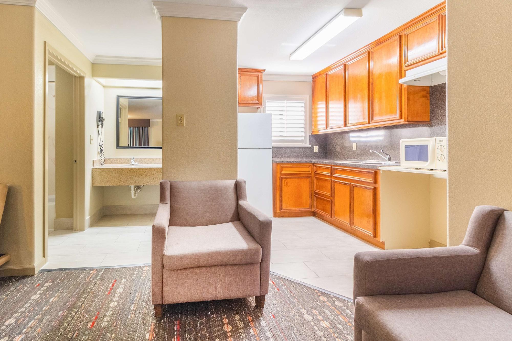 Americas Best Value Inn Houston Heights At I-45 מראה חיצוני תמונה