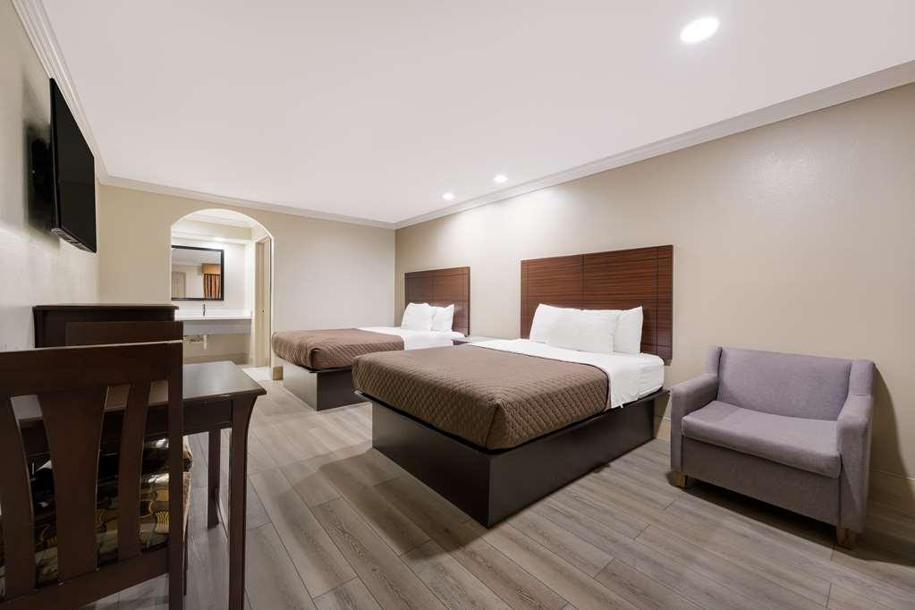 Americas Best Value Inn Houston Heights At I-45 חדר תמונה