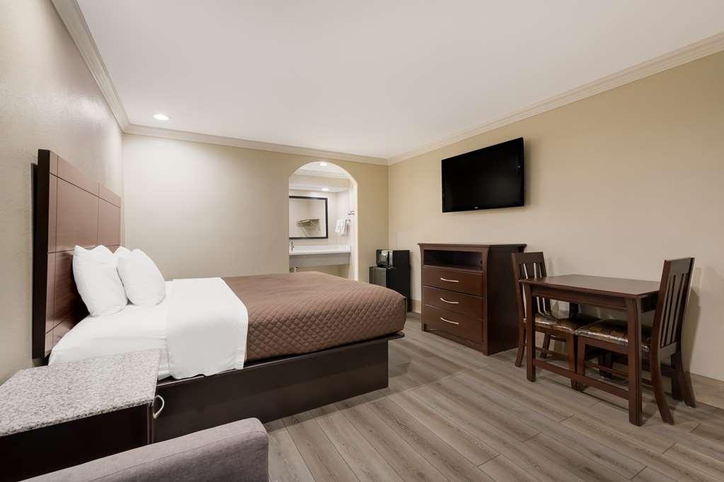 Americas Best Value Inn Houston Heights At I-45 חדר תמונה